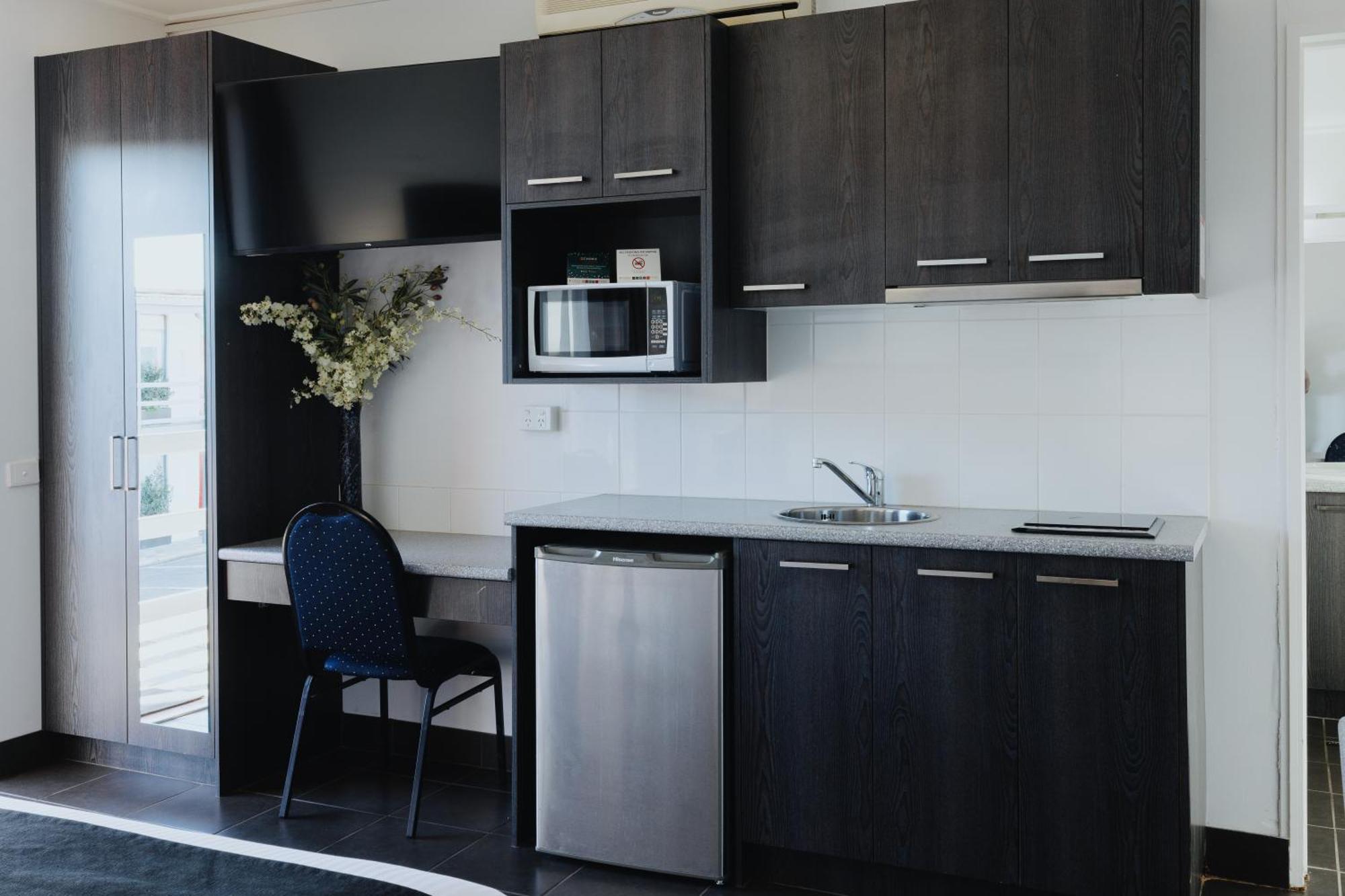 Comfort Inn 3*